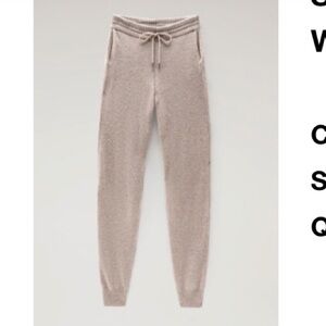 Woolrich Like New Sweatpants